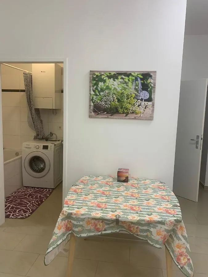 Aparthotel Bahnhof Meidling Twin Double Vienna